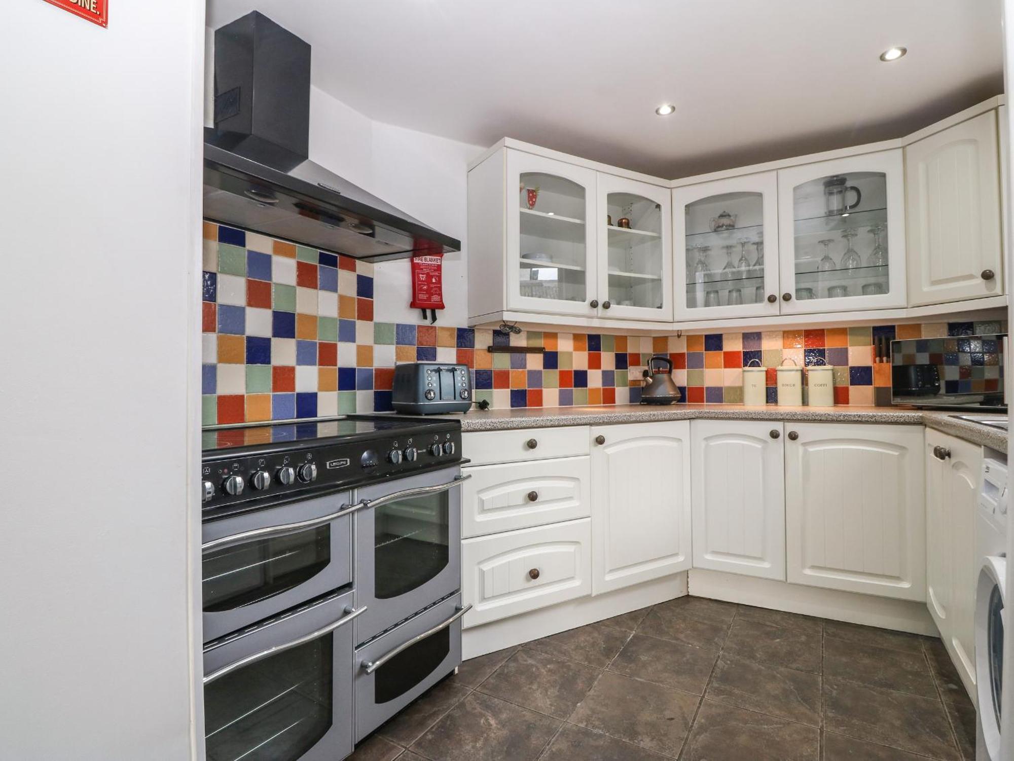 Platform 13 Railway Cottage Llandudno Junction Extérieur photo