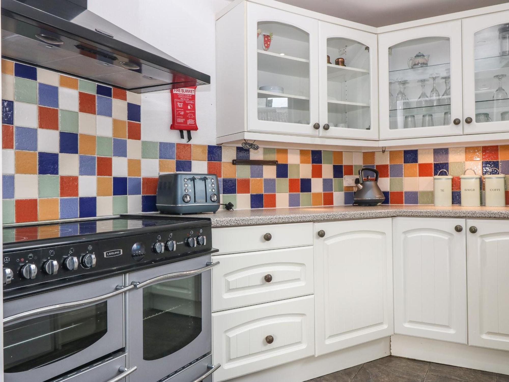 Platform 13 Railway Cottage Llandudno Junction Extérieur photo